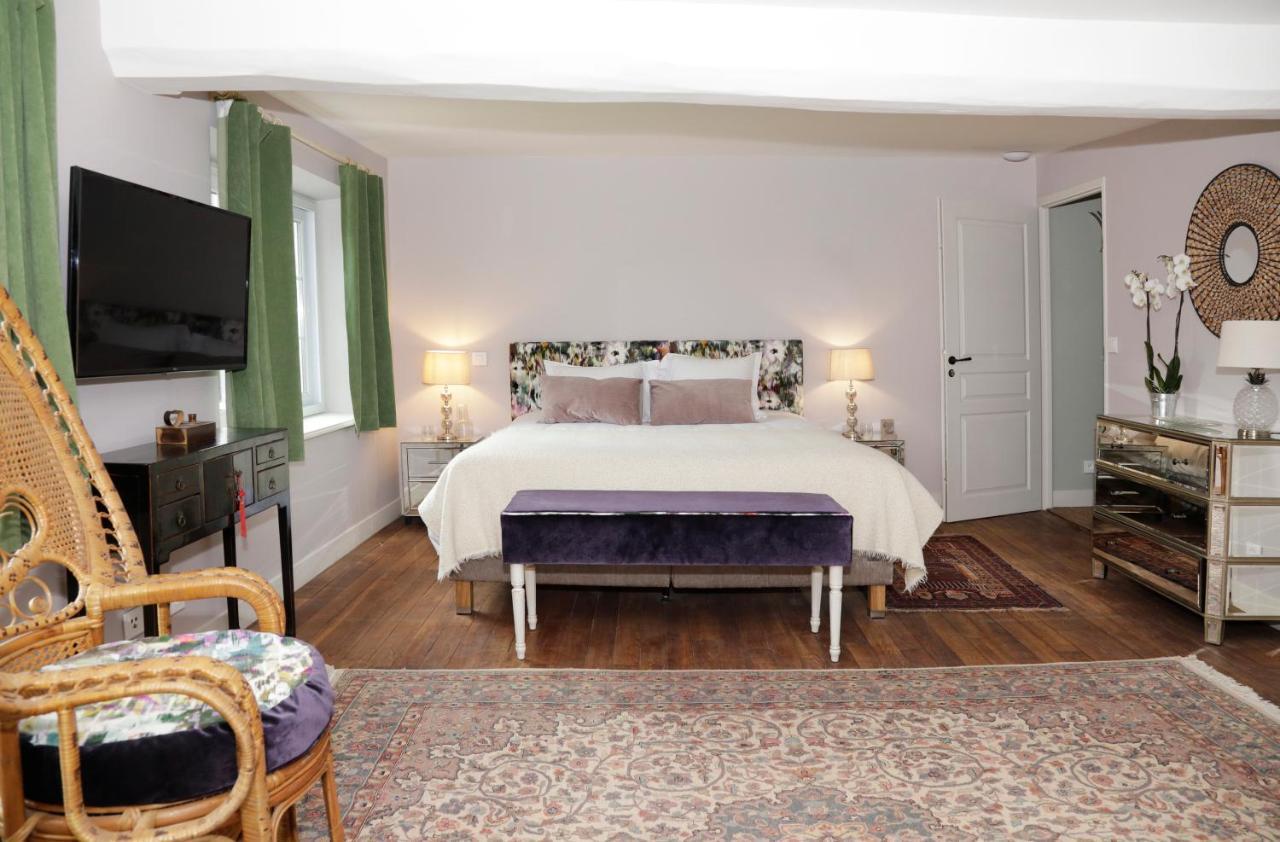 ル・プレシ・ルザルシュ Domaine Du Plessis Bed & Breakfast エクステリア 写真