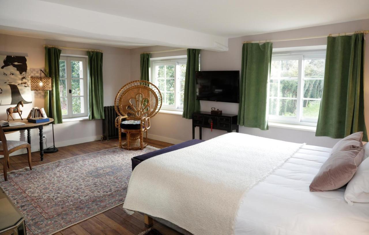 ル・プレシ・ルザルシュ Domaine Du Plessis Bed & Breakfast エクステリア 写真
